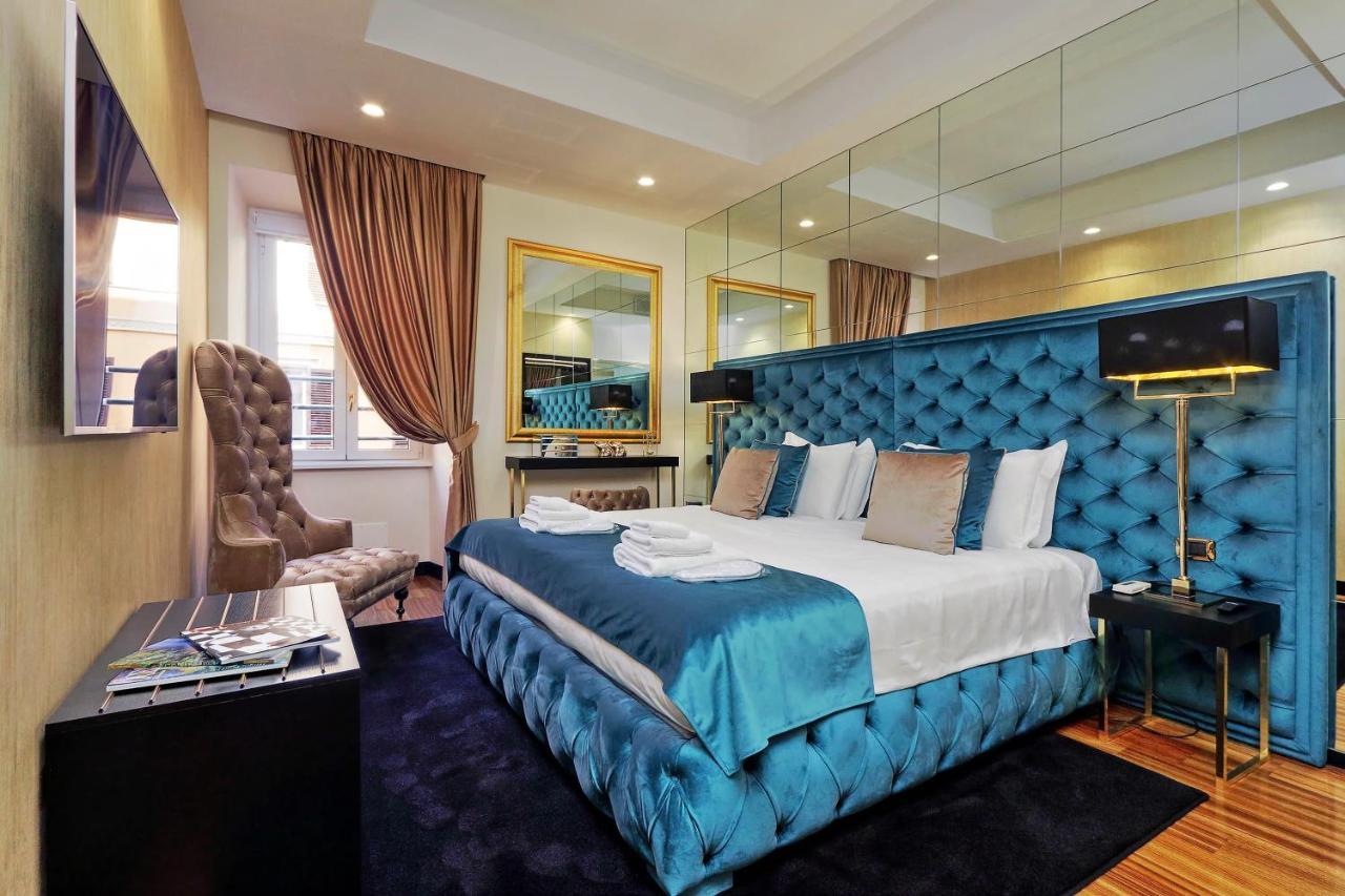 Trevi Diamond Luxury Suites & Jacuzzi โรม ภายนอก รูปภาพ
